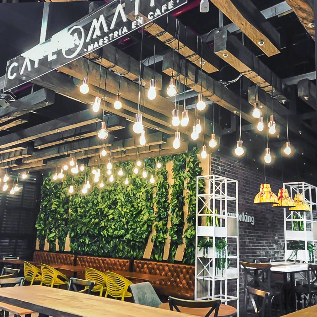 Zona de comidas y cooworking Euro Supermercado Jardines Llanogrande