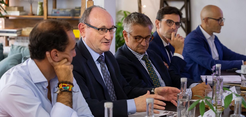 Josep Moré, presidente de Texfor La moda, ante el fin de una era: unión, sostenibilidad y formación, la receta de las patronales