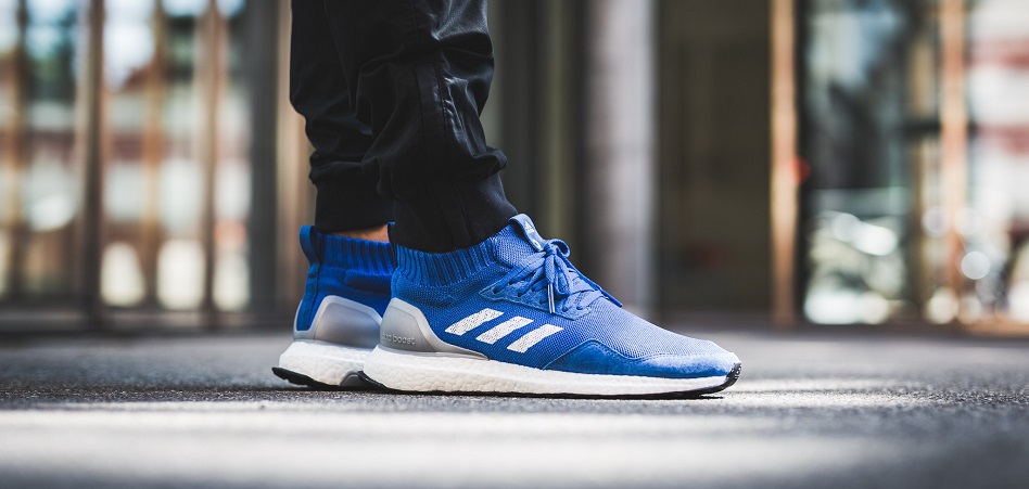 Zapatilla de Adidas con las tres bandas De la X de Munich a las bandas de Adidas: decálogo para proteger una marca y no perderse en el intento